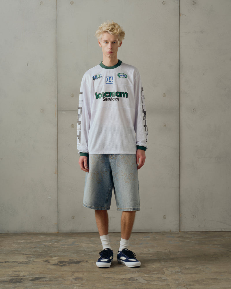 Look 3